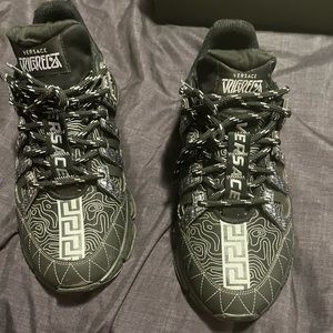 Men’s Versace Trigreca Sneakers